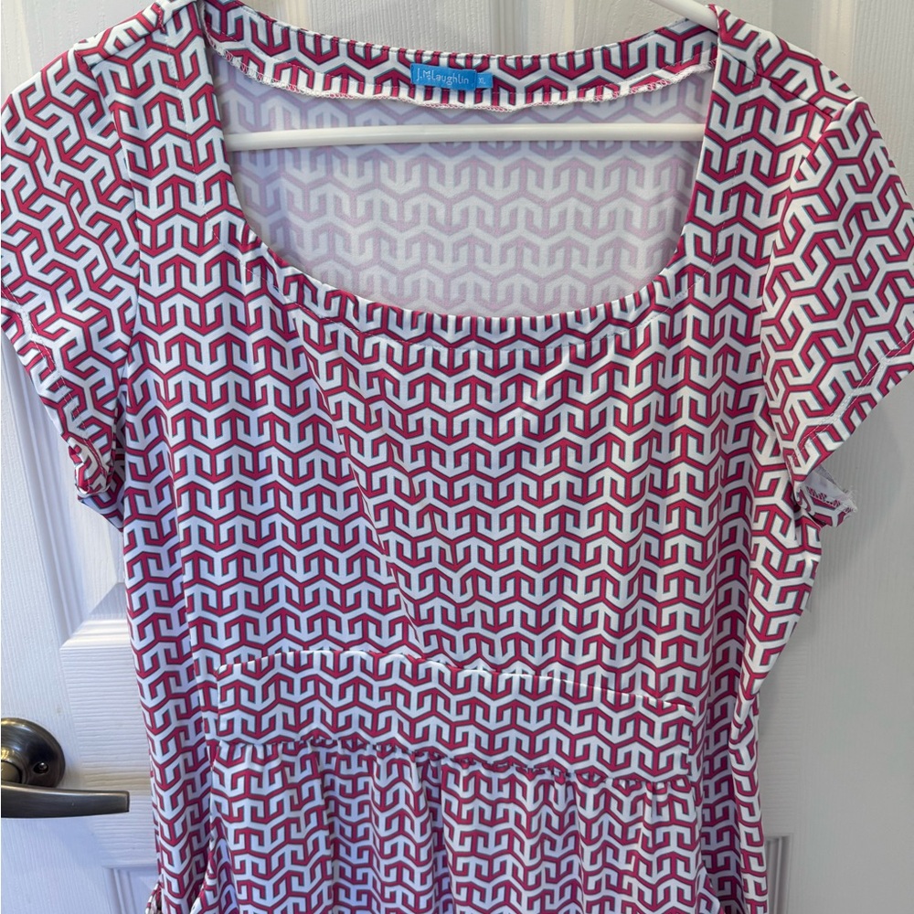 J. McLaughlin Pink and White Geometric Midi Dress